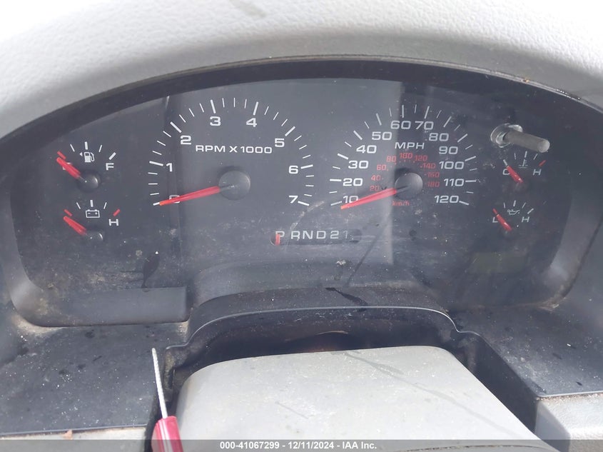 2005 Ford F-150 Lariat/Xl/Xlt VIN: 1FTPX12555NB95905 Lot: 41067299