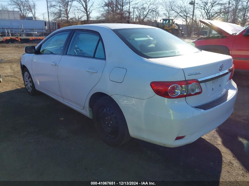 VIN 2T1BU4EEXDC969406 2013 Toyota Corolla, LE no.3