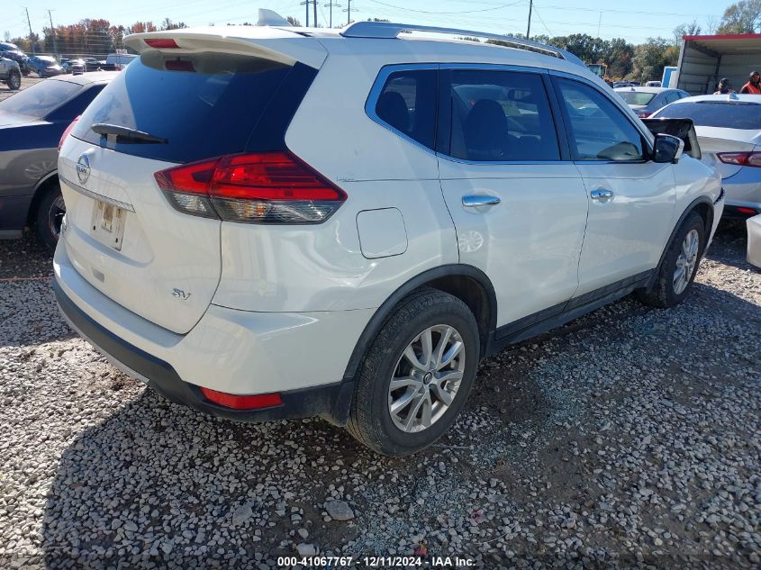 VIN JN8AT2MT9HW143652 2017 Nissan Rogue, SV no.4