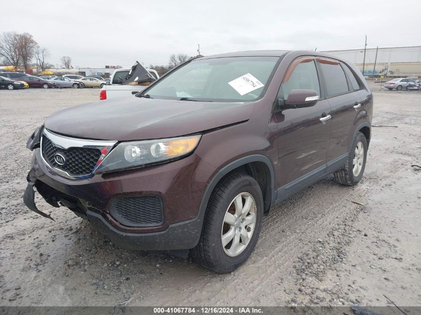 VIN 5XYKT3A14DG377424 2013 KIA Sorento, LX no.2