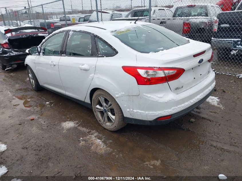 VIN 1FADP3F22EL193576 2014 Ford Focus, SE no.3