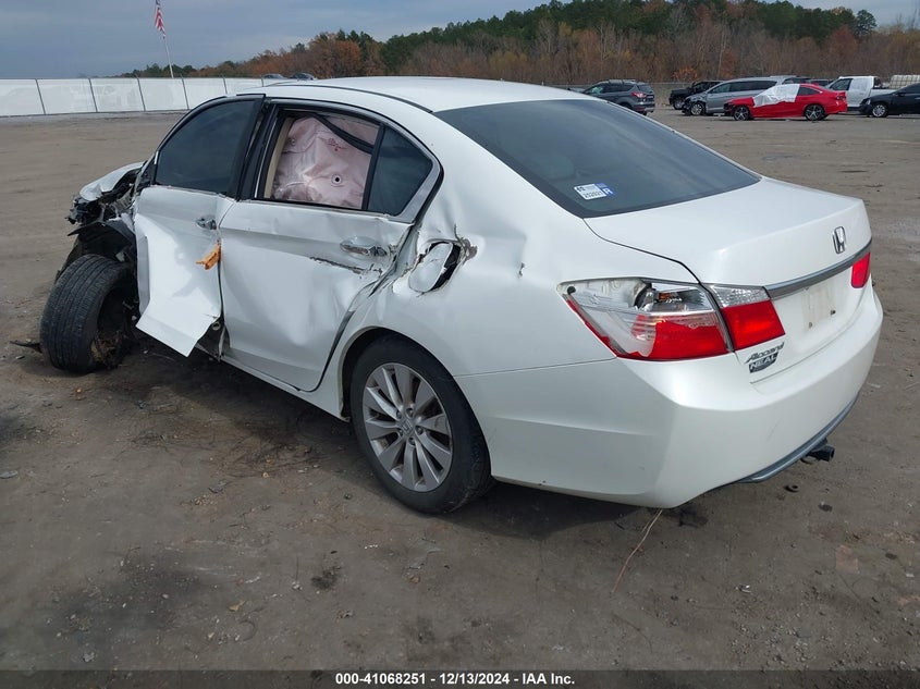 2015 HONDA ACCORD VIN: 1HGCR2F72FA210414