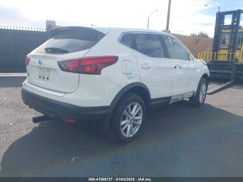 VIN JN1BJ1CP1HW011265 2017 Nissan Rogue, Sport S no.4