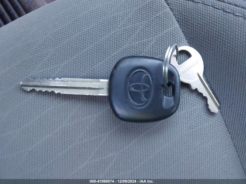 2017 Toyota Tacoma Sr VIN: 5TFRX5GN0HX099732 Lot: 41069074