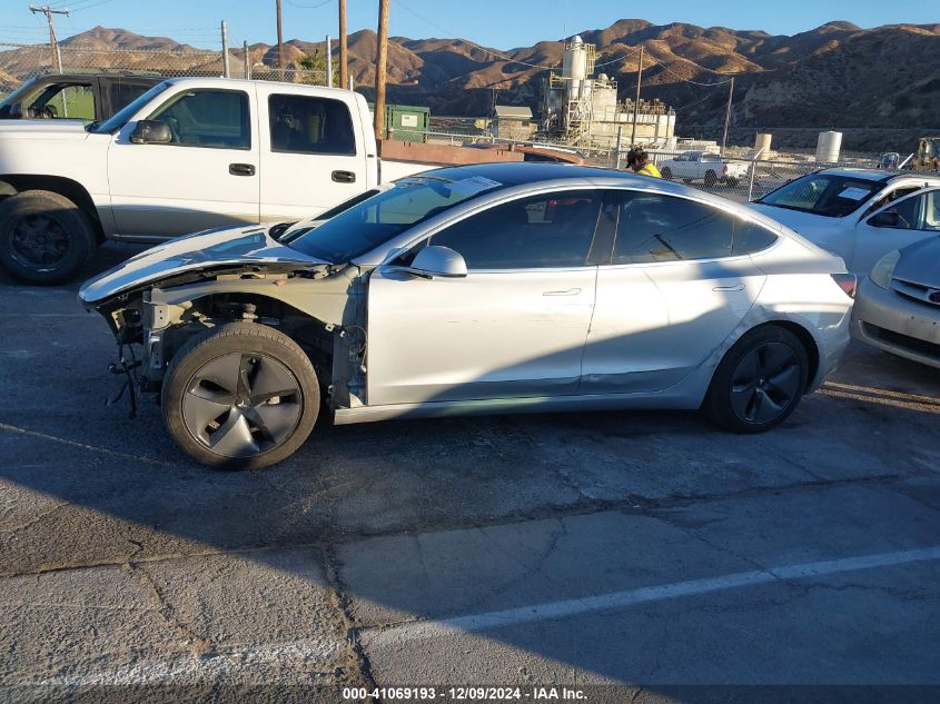 2018 Tesla Model 3 Long Range/Mid Range VIN: 5YJ3E1EA4JF039067 Lot: 41069193