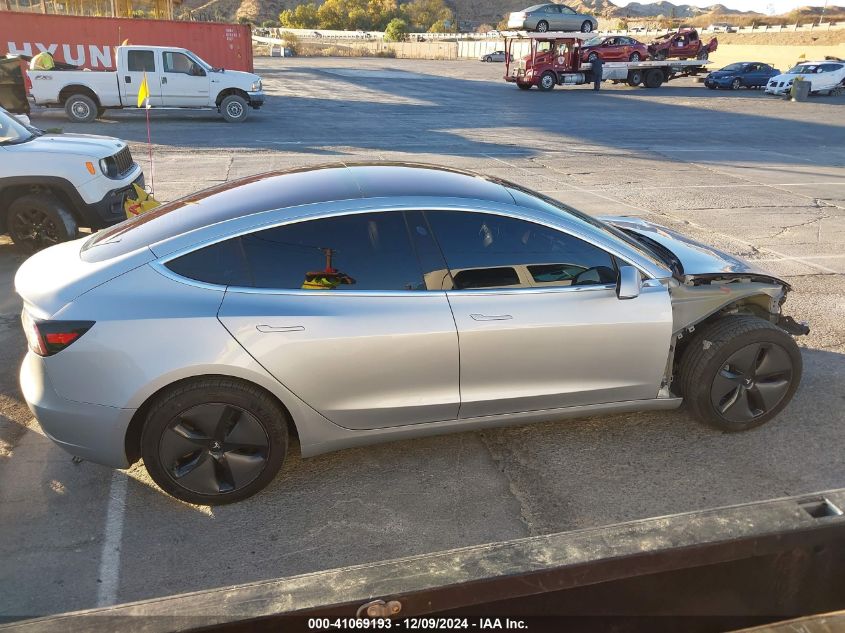 2018 Tesla Model 3 Long Range/Mid Range VIN: 5YJ3E1EA4JF039067 Lot: 41069193