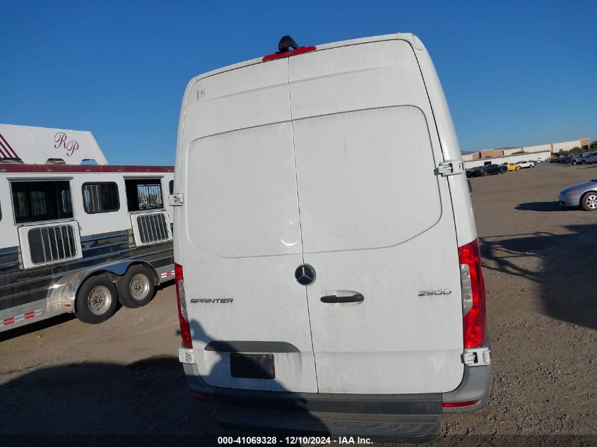 2021 Mercedes-Benz Sprinter 2500 High Roof V6 VIN: W1Y4ECHY2MT064412 Lot: 41069328