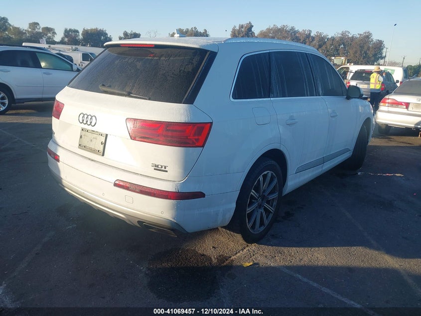 2017 AUDI Q7 3.0T PREMIUM - WA1LAAF79HD019665
