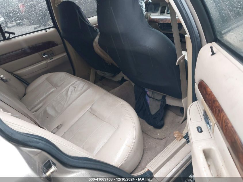 2005 Mercury Grand Marquis Ls/Lse VIN: 2MEFM75W35X611992 Lot: 41069708