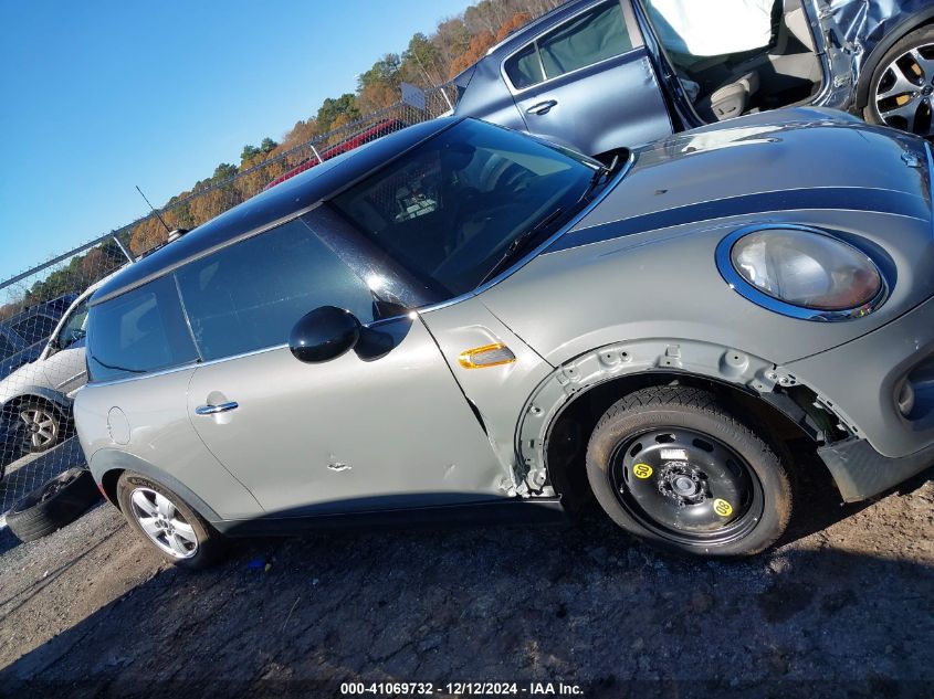 2015 Mini Hardtop Cooper VIN: WMWXM5C52F3A56522 Lot: 41069732