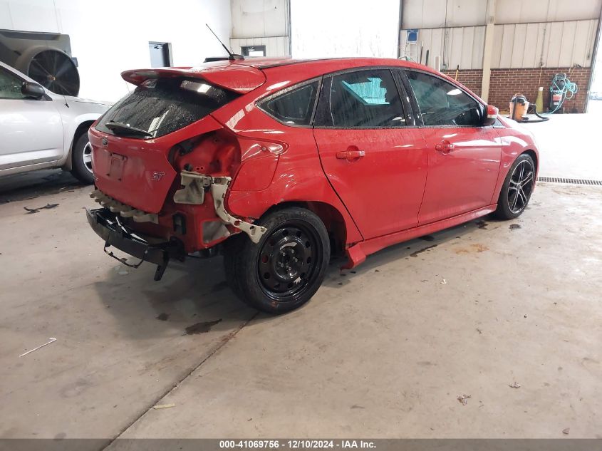 VIN 1FADP3L9XFL279608 2015 FORD FOCUS ST no.4