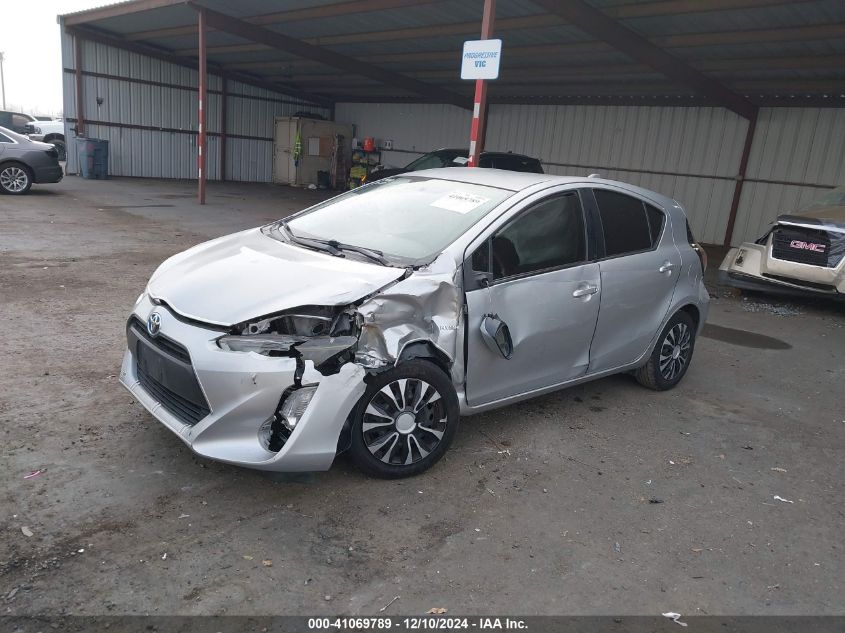 VIN JTDKDTB36F1097441 2015 TOYOTA PRIUS C no.2