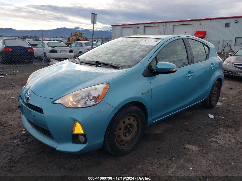 VIN JTDKDTB37D1041442 2013 TOYOTA PRIUS C no.2