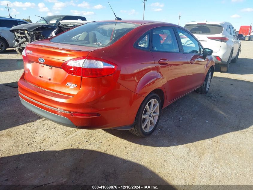 VIN 3FADP4BJ4JM132340 2018 FORD FIESTA no.4