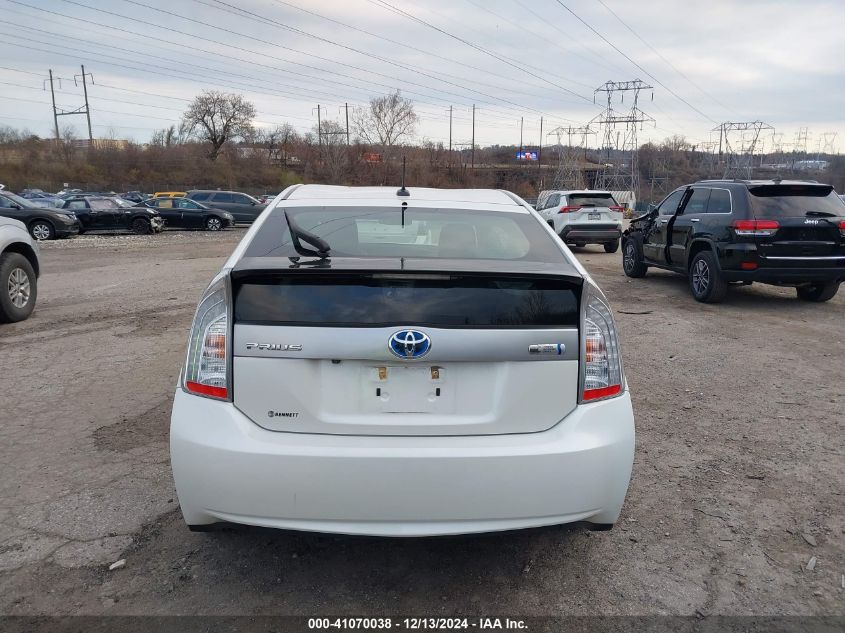 VIN JTDKN3DP2E3049225 2014 Toyota Prius, Plug-In Ba... no.17