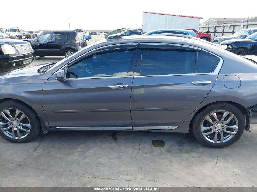 VIN 1HGCR3F91FA000202 2015 Honda Accord, Touring no.15