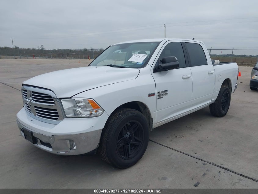 2019 RAM 1500 CLASSIC VIN: 1C6RR7LT7KS588991