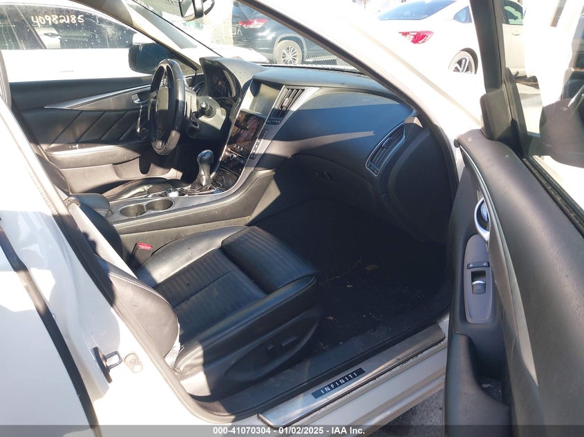 2014 INFINITI Q50 HYBRID SPORT - JN1AV7AP8EM692277