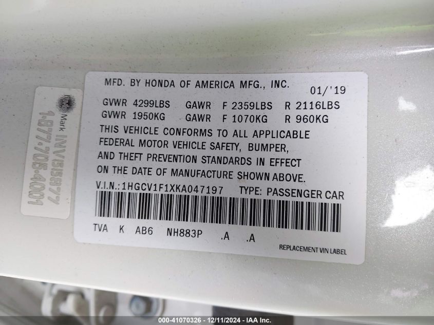 VIN 1HGCV1F1XKA047197 2019 HONDA ACCORD no.9