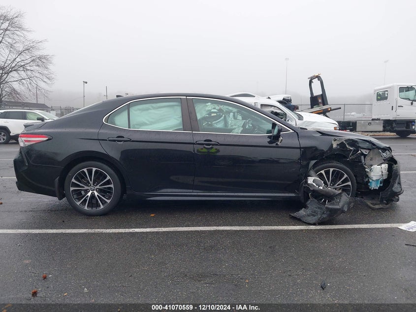2019 TOYOTA CAMRY VIN: 4T1B11HK0KU845875