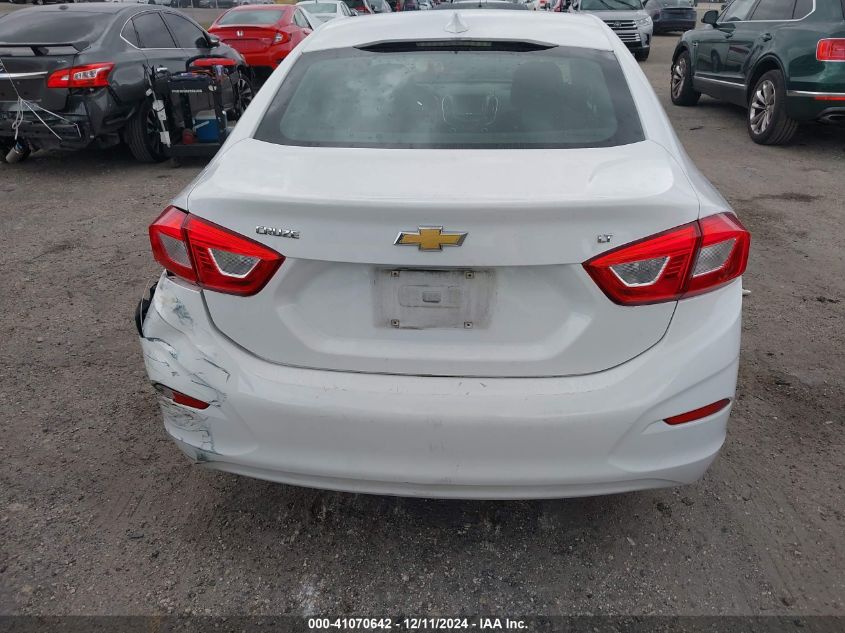 VIN 1G1BE5SM6J7154897 2018 CHEVROLET CRUZE no.16