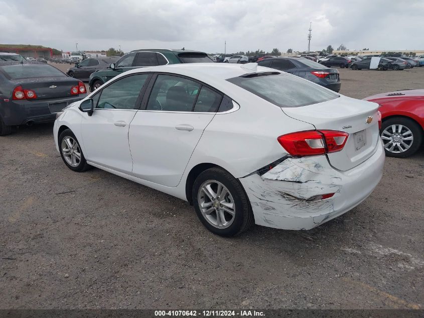 VIN 1G1BE5SM6J7154897 2018 CHEVROLET CRUZE no.3