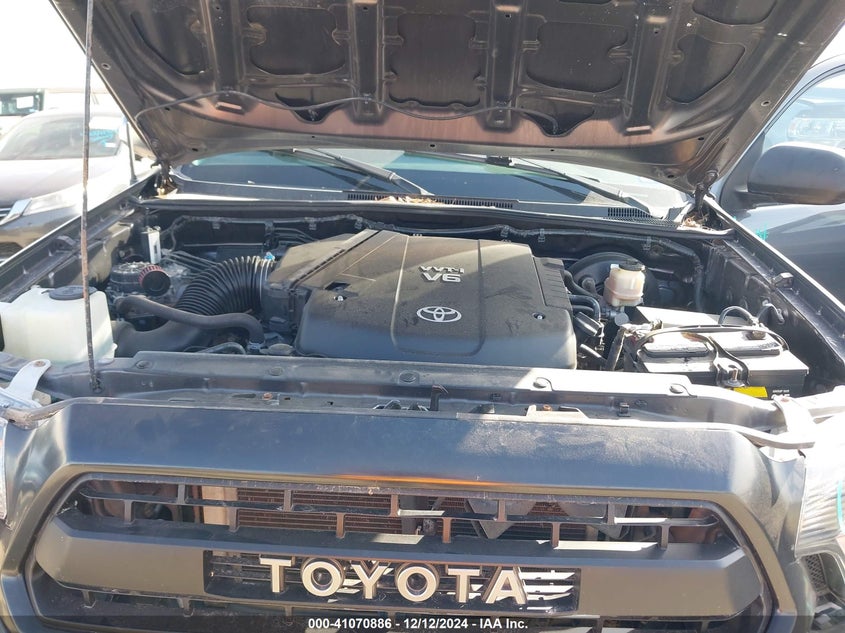 2015 TOYOTA TACOMA PRERUNNER V6 - 5TFJU4GN3FX065460