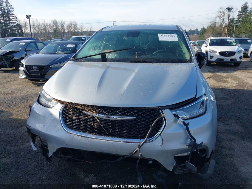 2024 CHRYSLER PACIFICA TOURING L - 2C4RC1BG2RR129231