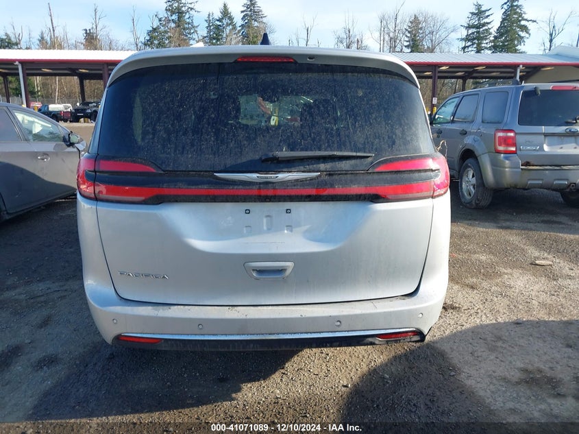 2024 CHRYSLER PACIFICA TOURING L - 2C4RC1BG2RR129231