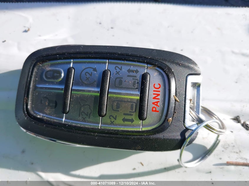 2024 CHRYSLER PACIFICA TOURING L - 2C4RC1BG2RR129231