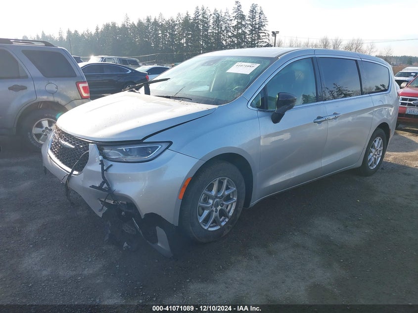 2024 CHRYSLER PACIFICA TOURING L - 2C4RC1BG2RR129231