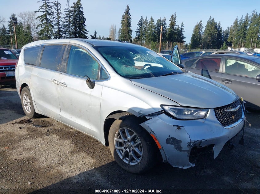 2024 CHRYSLER PACIFICA TOURING L - 2C4RC1BG2RR129231