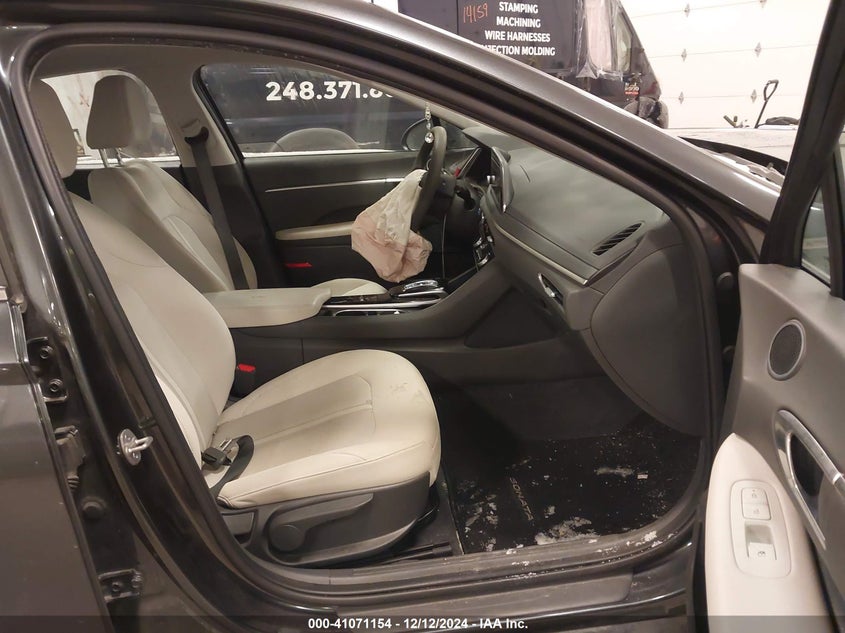 2023 HYUNDAI SONATA VIN: KMHL64JA0PA260456