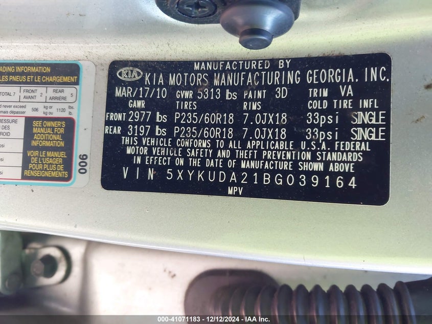 2011 KIA SORENTO VIN: 5XYKUDA21BG039164