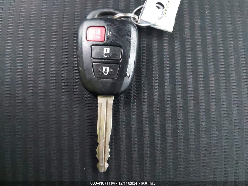 2016 TOYOTA RAV4 LE - 2T3BFREV3GW438243