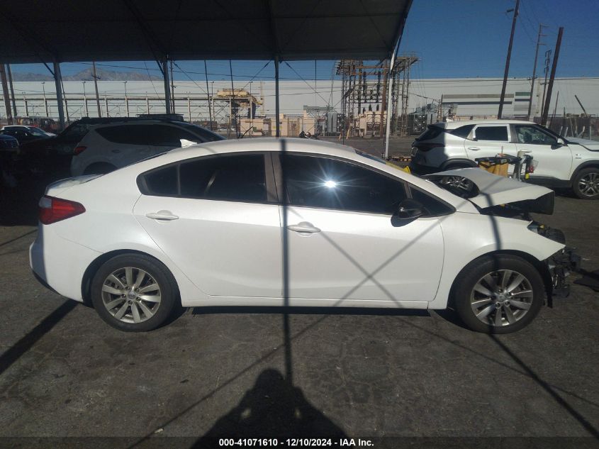 VIN KNAFX4A63G5440143 2016 KIA FORTE no.13