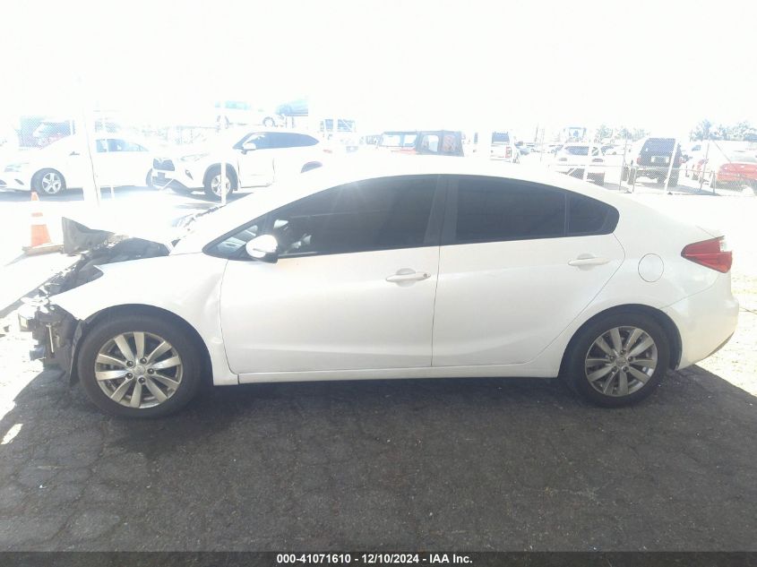 VIN KNAFX4A63G5440143 2016 KIA FORTE no.14