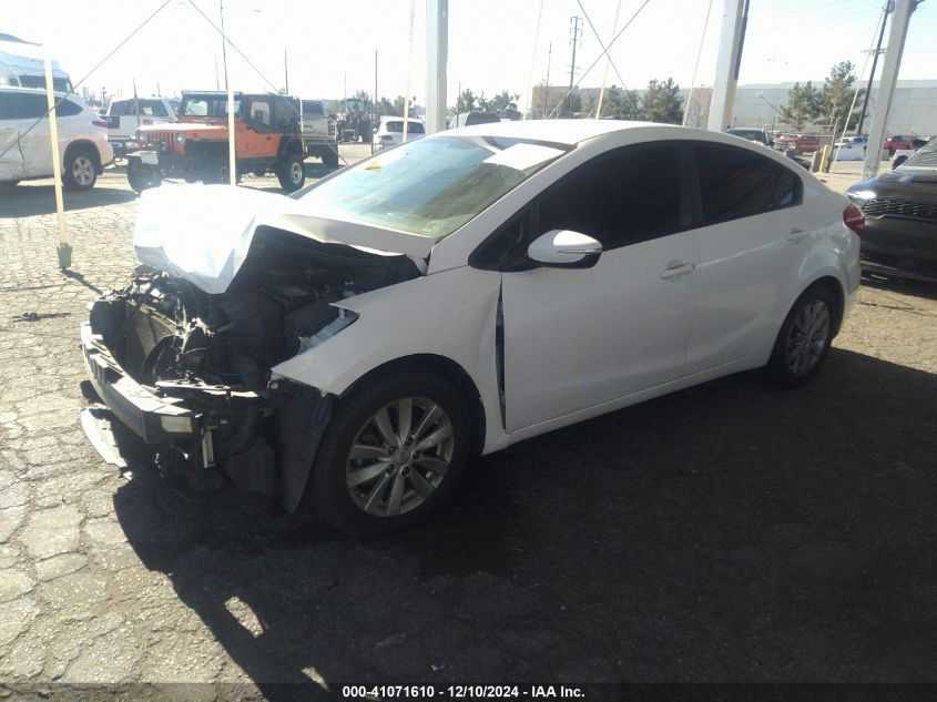 VIN KNAFX4A63G5440143 2016 KIA FORTE no.2