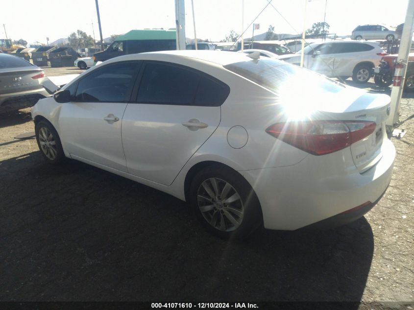 VIN KNAFX4A63G5440143 2016 KIA FORTE no.3