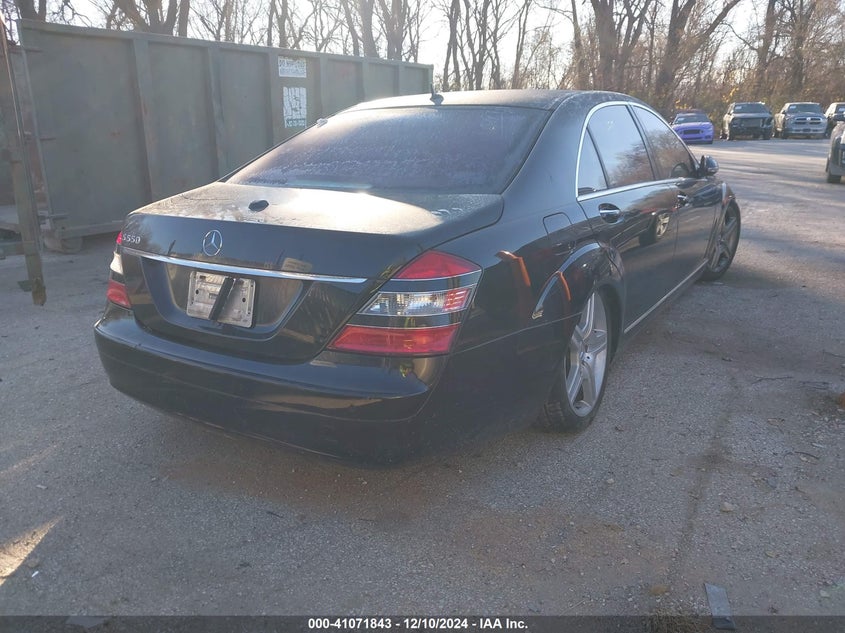 2007 MERCEDES-BENZ S 550 VIN: WDDNG71X07A057444