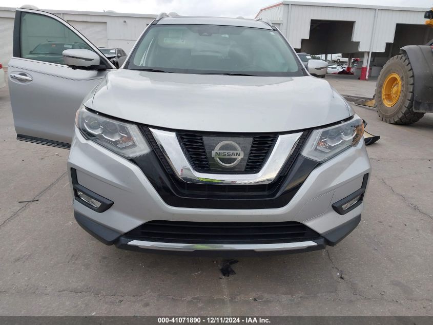 VIN 5N1AT2MT8HC864392 2017 Nissan Rogue, SL no.12