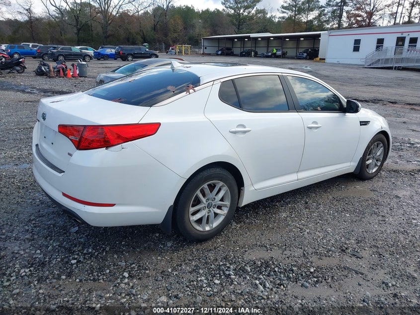 2011 KIA OPTIMA VIN: KNAGM4A7XB5137147