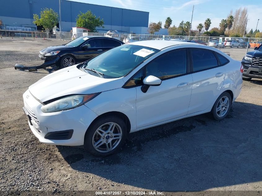 VIN 3FADP4BJ8JM117470 2018 FORD FIESTA no.2