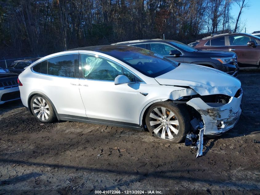 2020 Tesla Model X Long Range Dual Motor All-Wheel Drive/Long Range Plus Dual Motor All-Wheel Drive VIN: 5YJXCDE26LF220448 Lot: 41072366