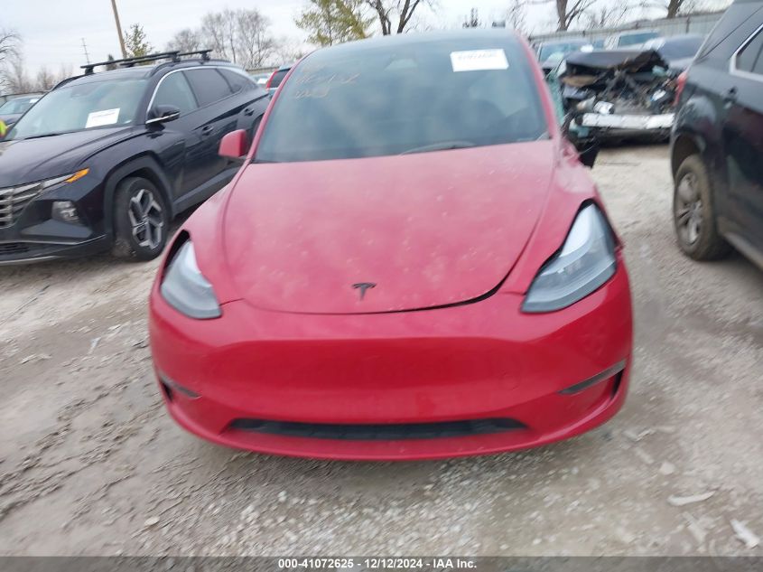 VIN 7SAYGDEE4PF890611 2023 Tesla Model Y, Awd/Long... no.11