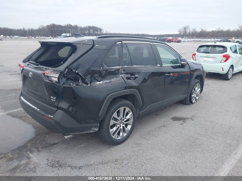 2021 TOYOTA RAV4 XLE PREMIUM - 2T3A1RFV5MC208886
