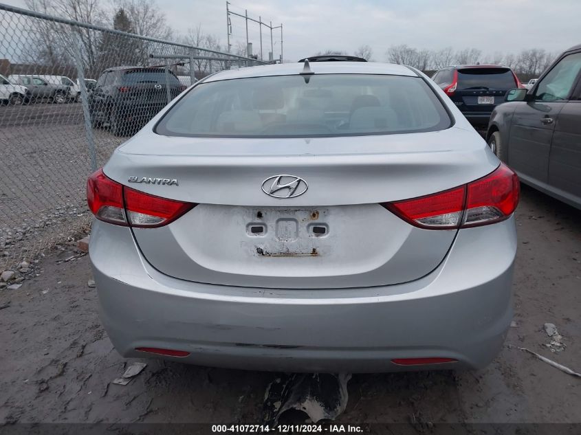 VIN 5NPDH4AEXDH172945 2013 Hyundai Elantra, Gls no.16