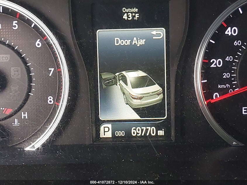 2017 TOYOTA CAMRY SE - 4T1BF1FK8HU775703