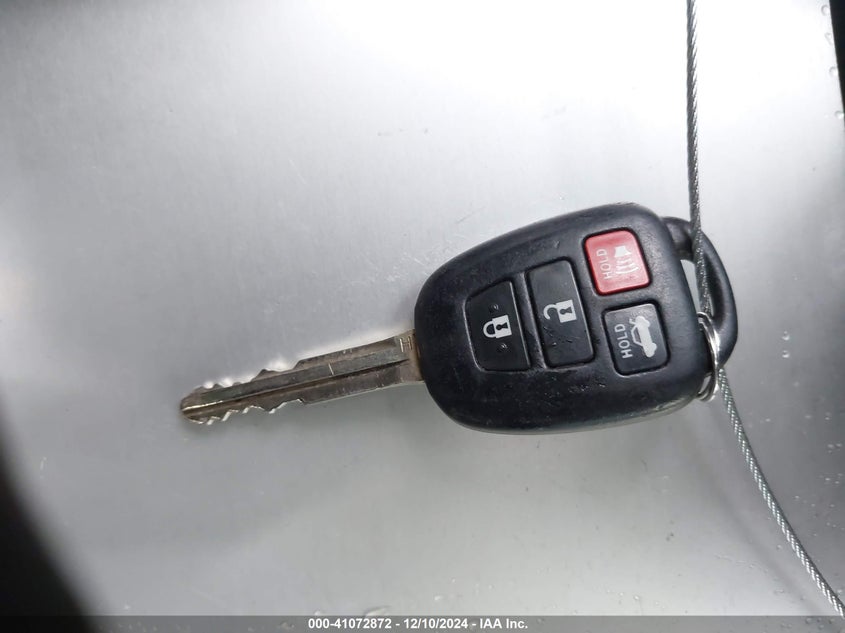 2017 TOYOTA CAMRY SE - 4T1BF1FK8HU775703