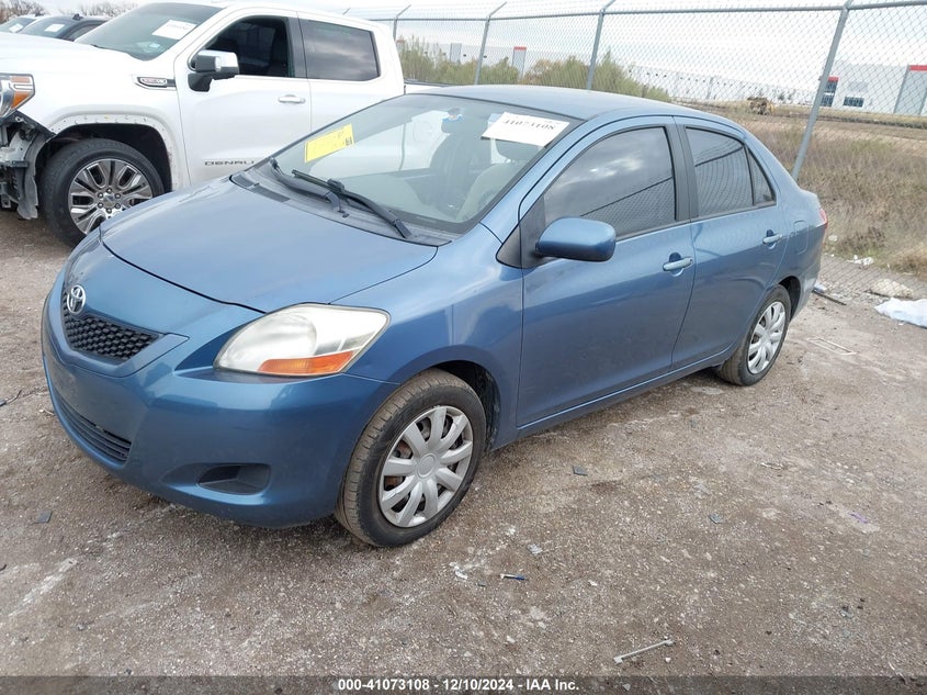 2011 TOYOTA YARIS VIN: JTDBT4K32B1405689